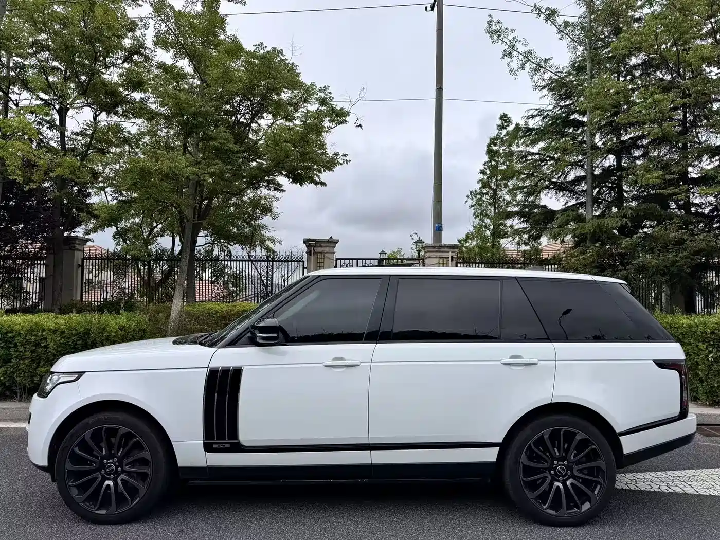 Land Rover Range Rover 2016 3.0 SC V6 Vogue LWB фото 3