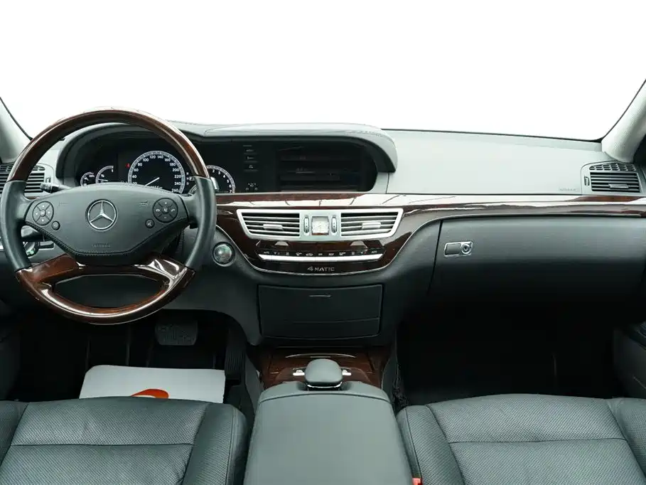 Mercedes-Benz S-Class 2010 S 350 L 4MATIC фото 7