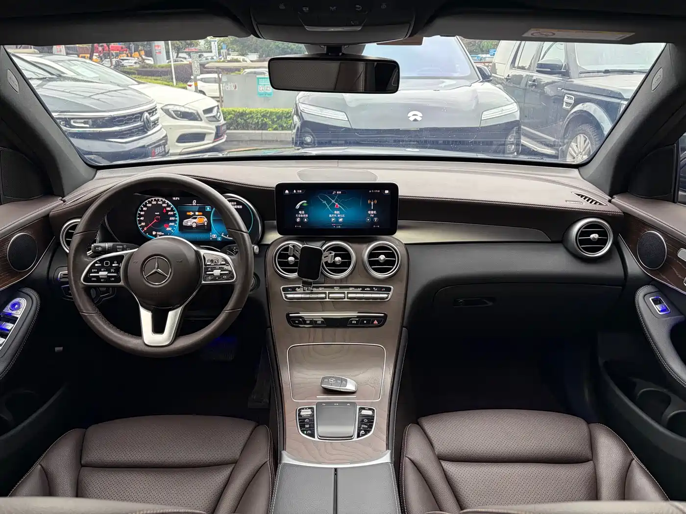 Mercedes-Benz GLC 2021 GLC 260 L 4MATIC Luxury фото 16