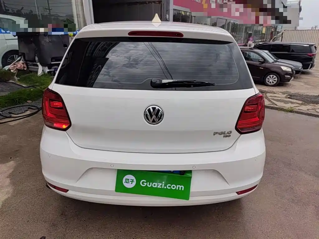 Volkswagen Polo 2016 1.6L Automatic Comfort фото 6