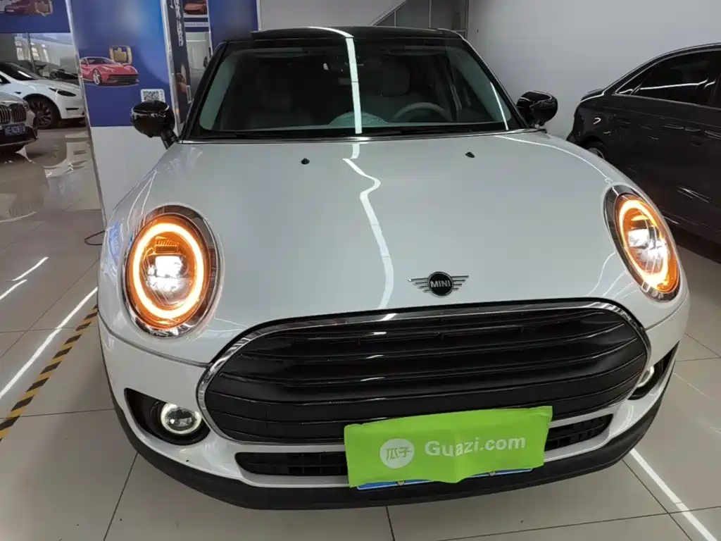 MINI CLUBMAN 2024 2023 Facelift 1.5T COOPER Classic