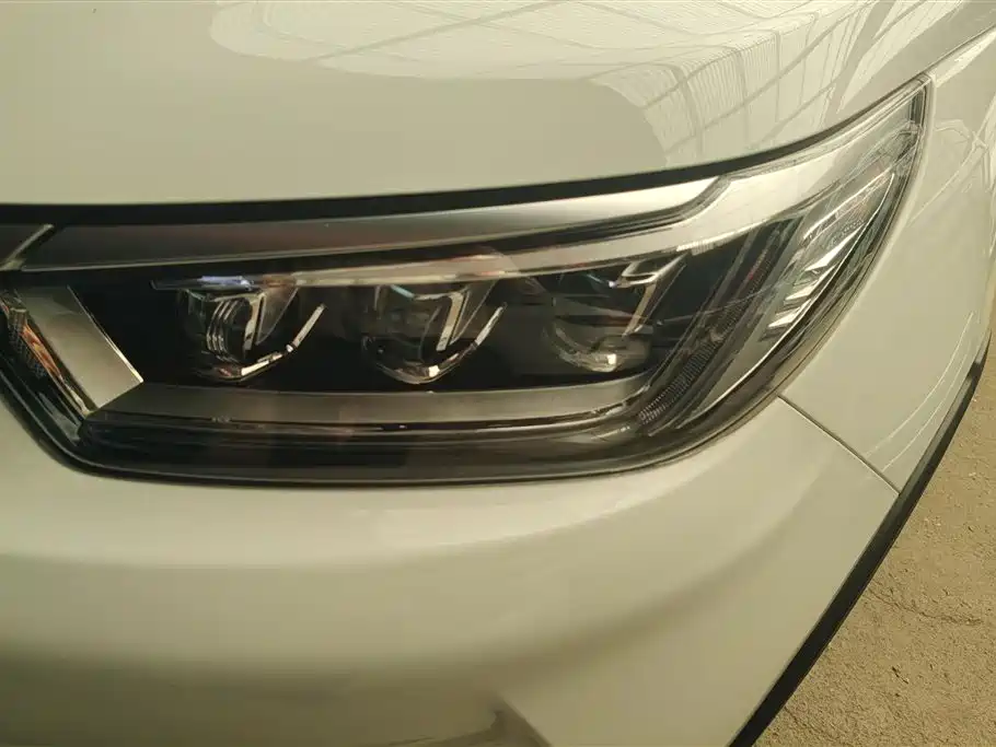 BYD Yuan Pro 2021 401KM Luxury Model фото 5
