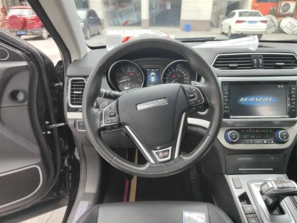 Haval H6 Coupe 2017 Red Label 2.0T Automatic 2WD Elite фото 11