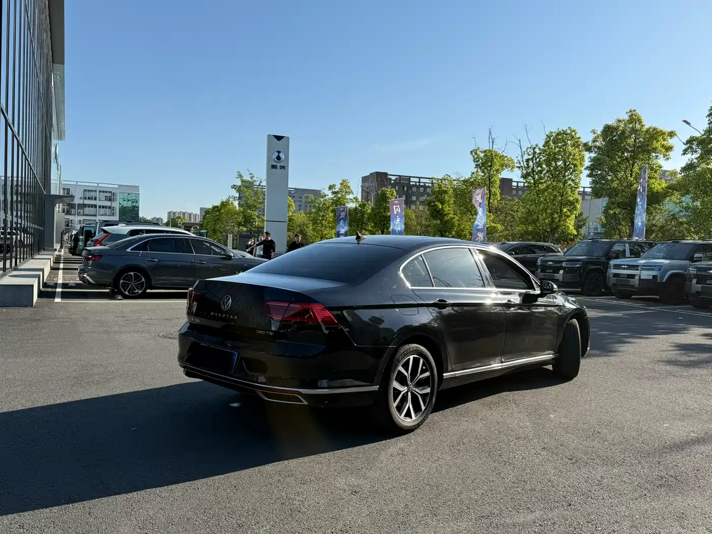 Volkswagen Magotan 2020 280TSI DSG Leading фото 6
