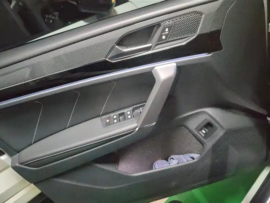 Volkswagen Tayron 2022 380TSI 4WD Luxury Smart Connect Pro фото 7