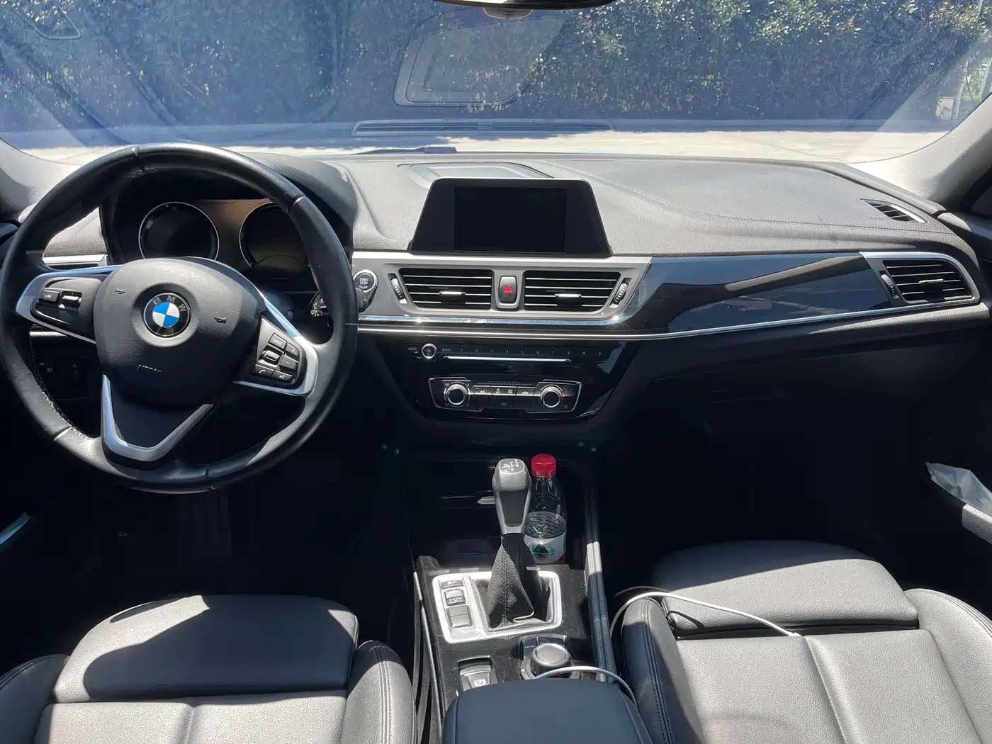 BMW 1 Series 2018 118i Sport Edition фото 8