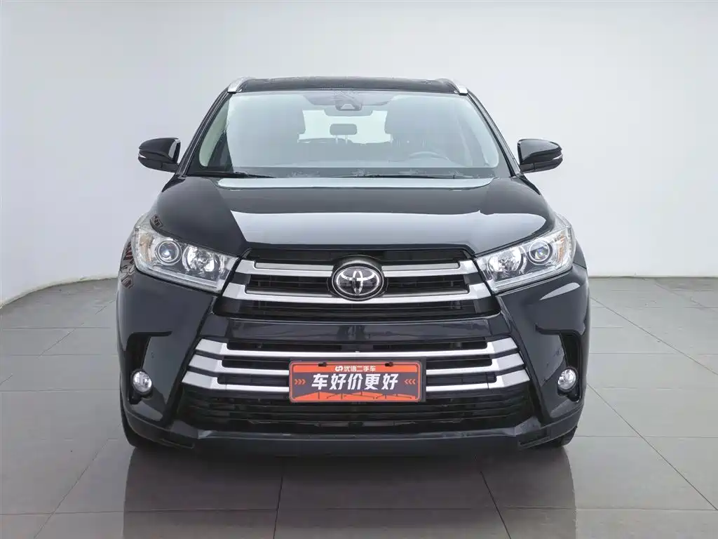 TOYOTA HIGHLANDER