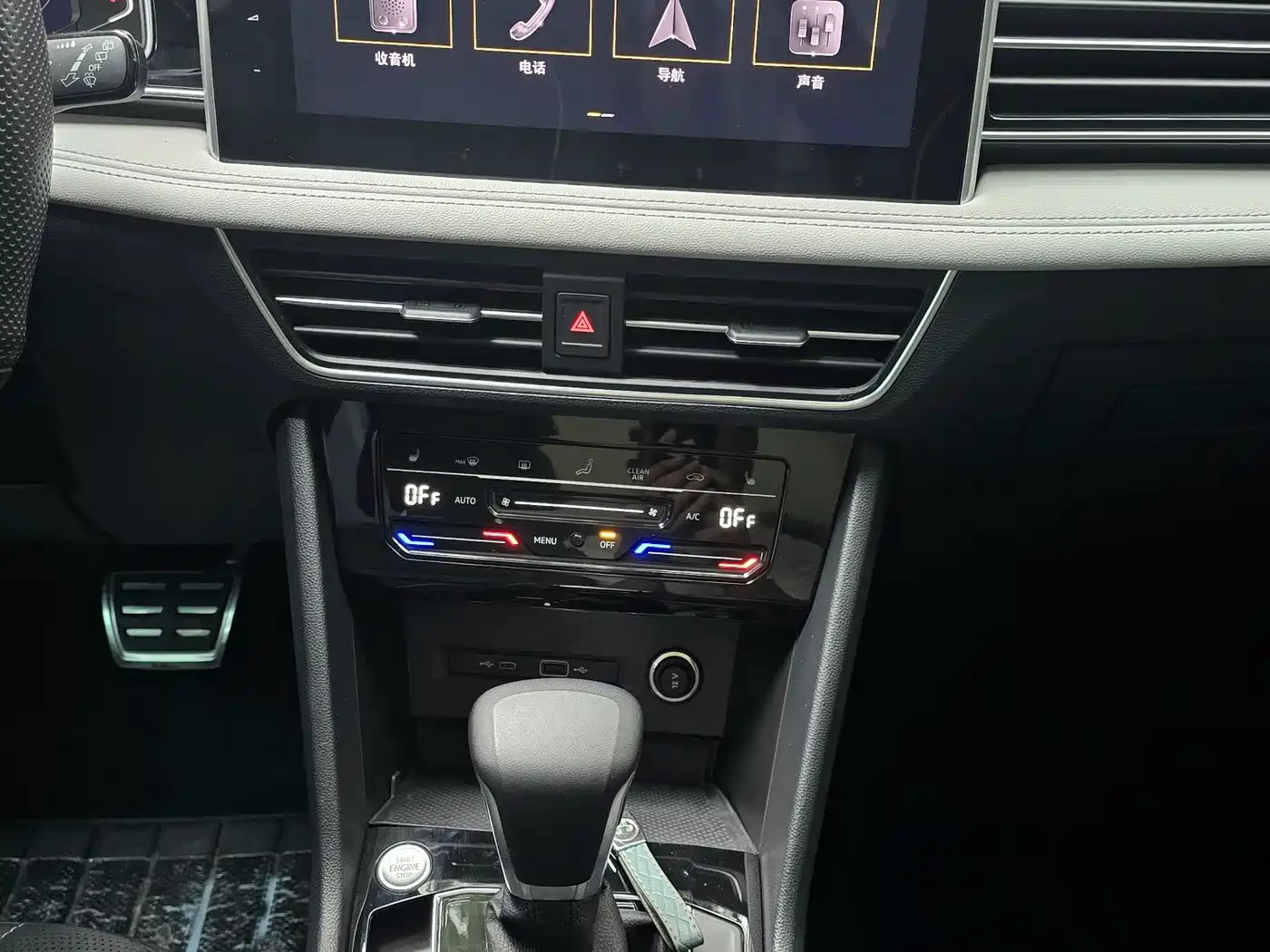 Volkswagen Tiguan L 2022 330TSI Auto 2WD R-Line Premium Edition фото 12