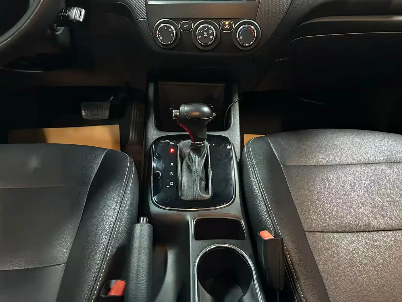 Kia K3 2016 1.6L Automatic GL фото 11