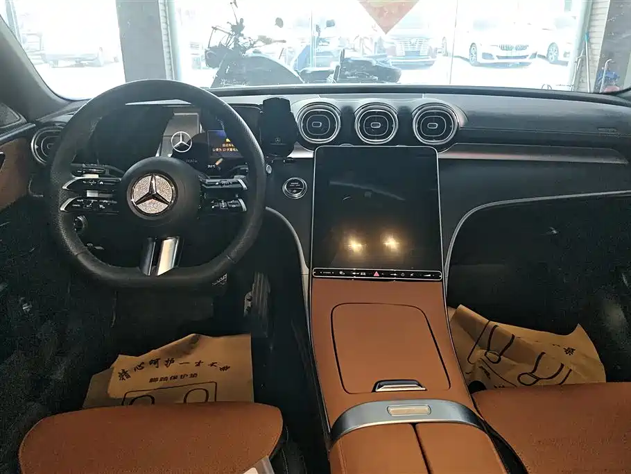 Mercedes-Benz C-Class 2024 Facelift C 260 L Sport фото 12