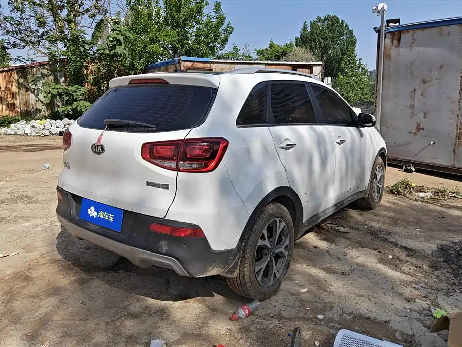 Kia KX3 Smart Run 2015 1.6L Automatic 2WD DLX фото 3