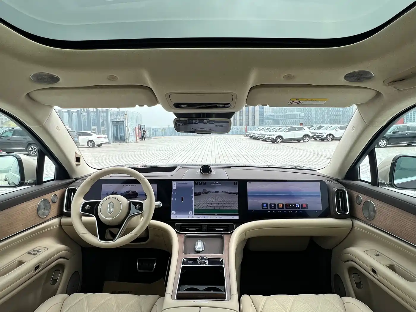 AITO Wenjie AITO M9 2025 Extended Range Ultra 52kWh 6-Seater фото 7
