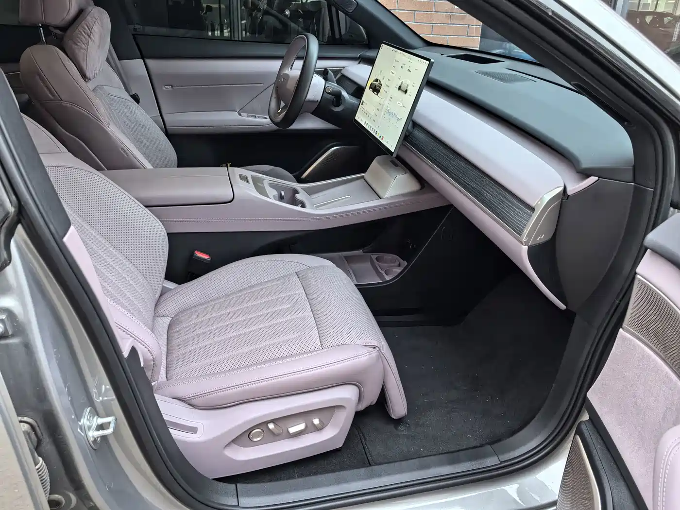 Ledao L60 2026 2025 model 60kWh AWD version