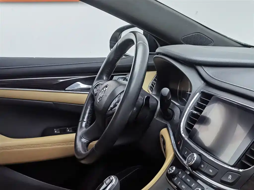 Buick LaCrosse 2016 Model 28T Luxury фото 22