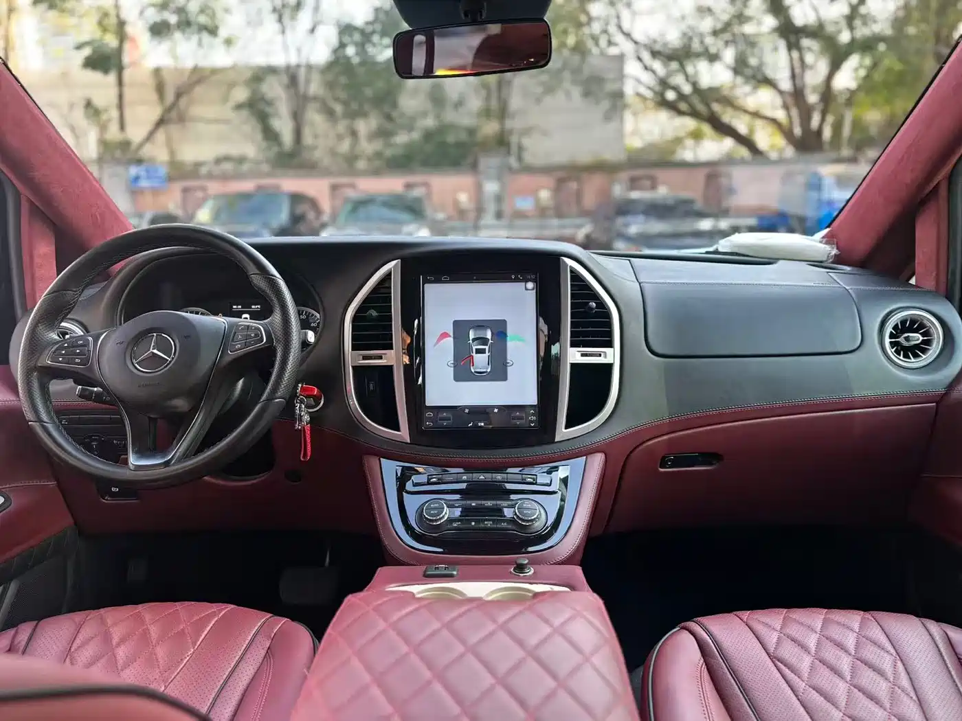 Mercedes-Benz Vito 2018 2.0T Business Edition China VI фото 5
