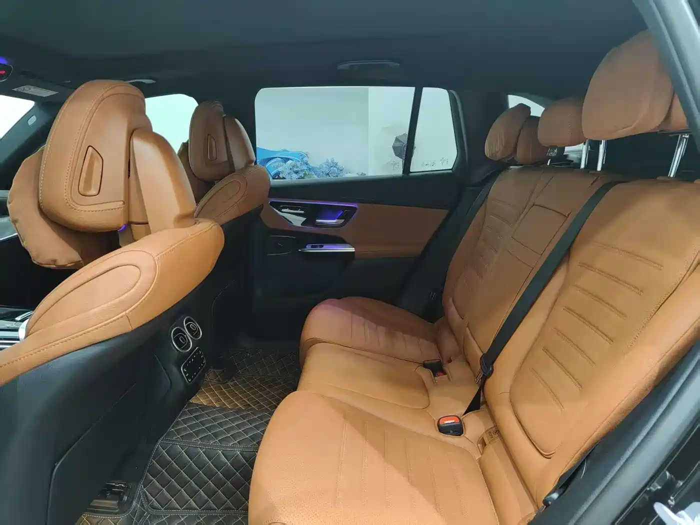 Mercedes-Benz GLC 2024 GLC 260 L 4MATIC Dynamic 5-seater фото 15