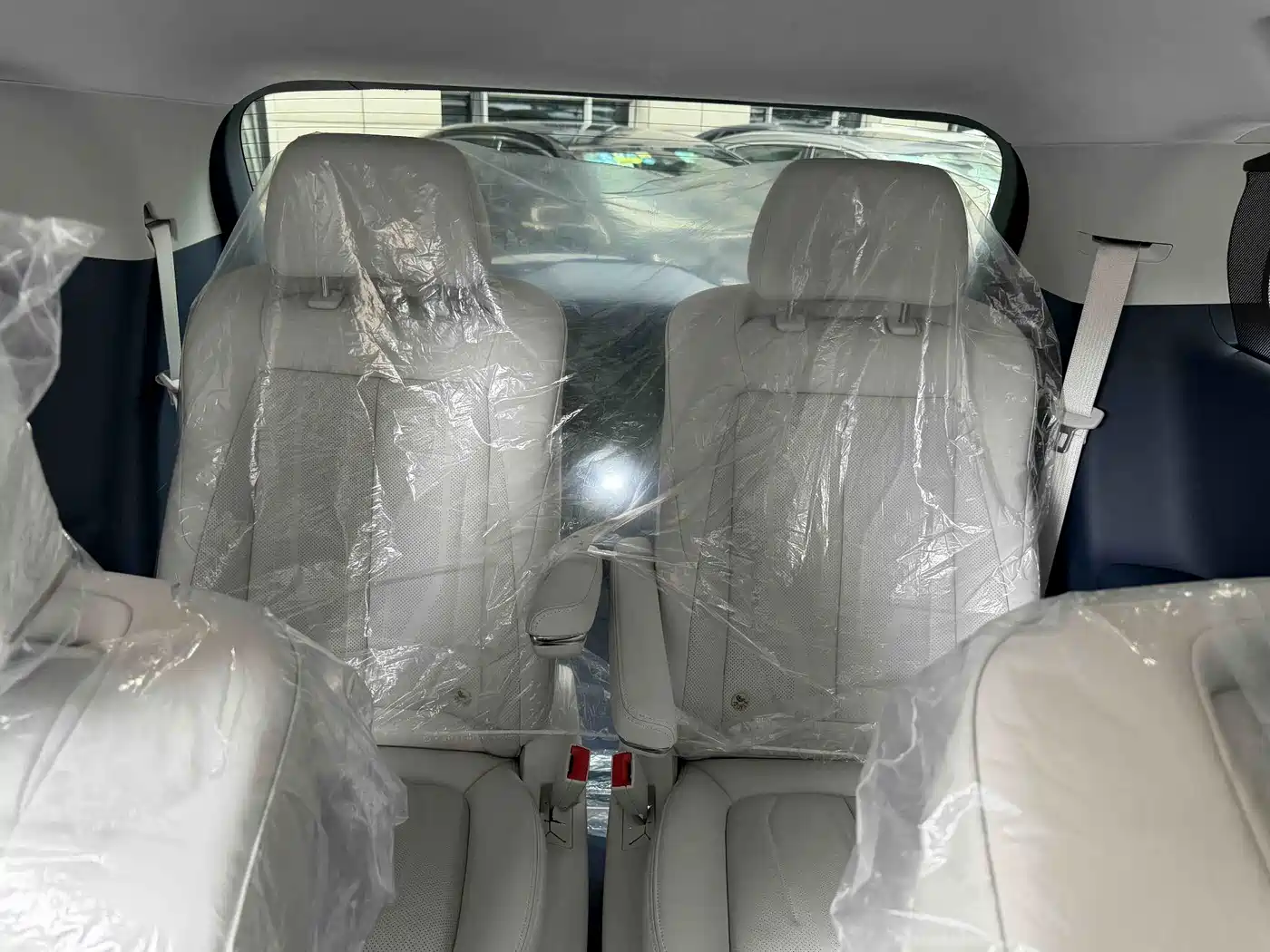 Buick GL8 New Energy 2026 2024 Land Honor Luxury Edition 6-Seater
