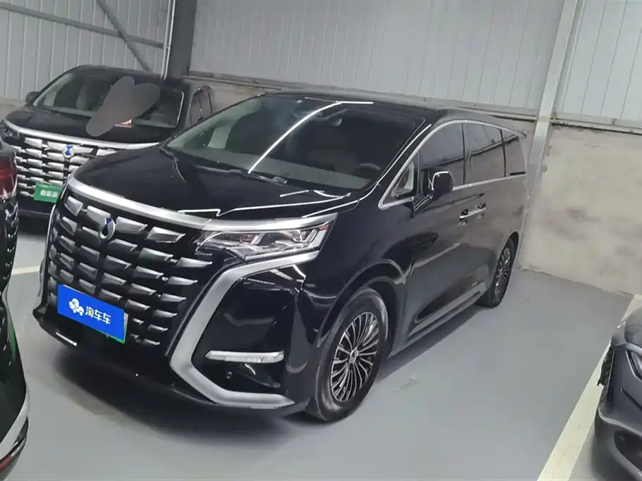 Denza D9 2022 DM-i 970 AWD Flagship