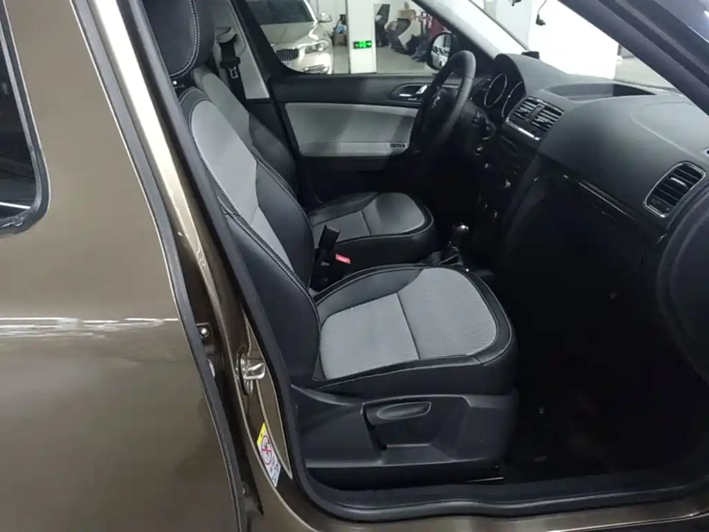 Škoda Yeti 2017 2017 TSI280 DSG Advance