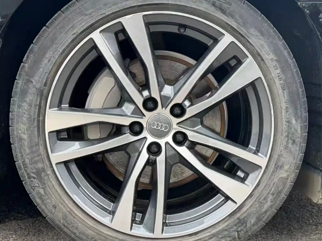 Audi A6L 2021 45 TFSI Exclusive Sport фото 24