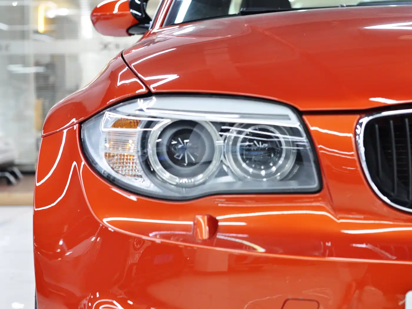 BMW 1 Series M 2011 1M Coupe фото 3