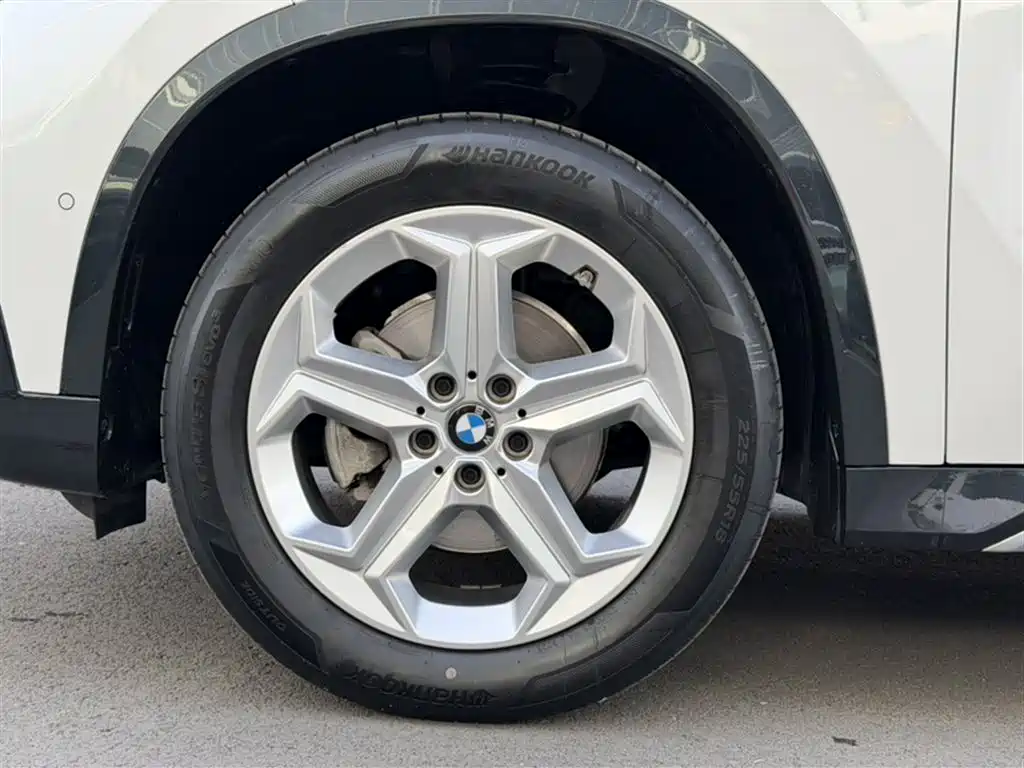 BMW X1 2023 sDrive20Li X Design Package фото 12