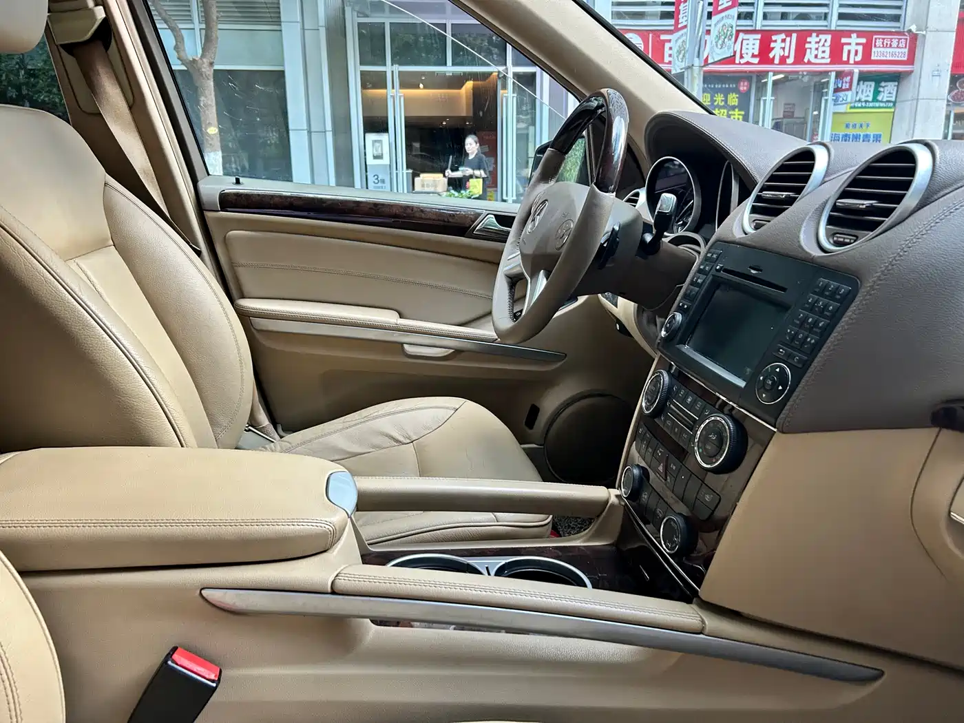 Mercedes-Benz GL-Class фото 10