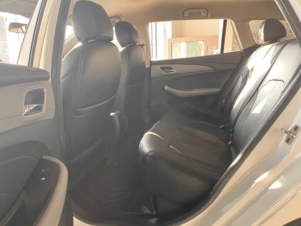 Roewe Ei5 2020 2020 Luxury Edition