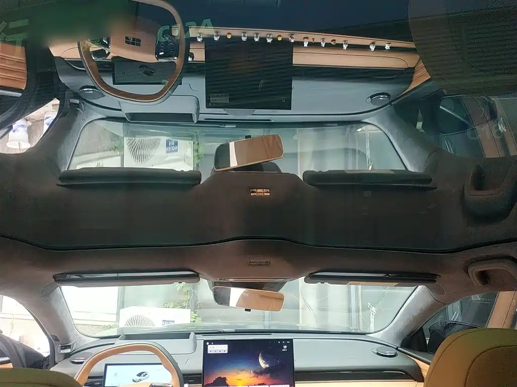 Geely Galaxy Galaxy Xingyao 8 2025 130km EM-P Starship Edition фото 14