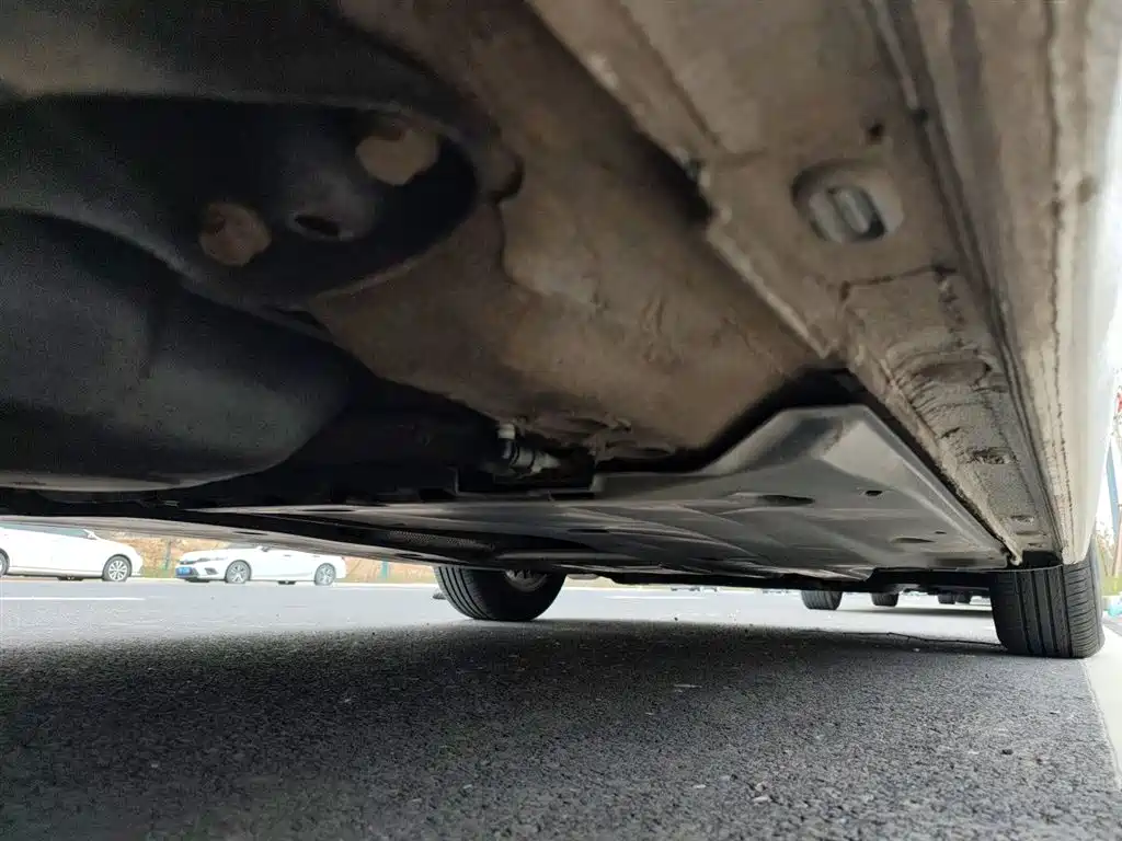 Volkswagen Lavida 2018 1.5L Auto Trend Edition China V фото 17