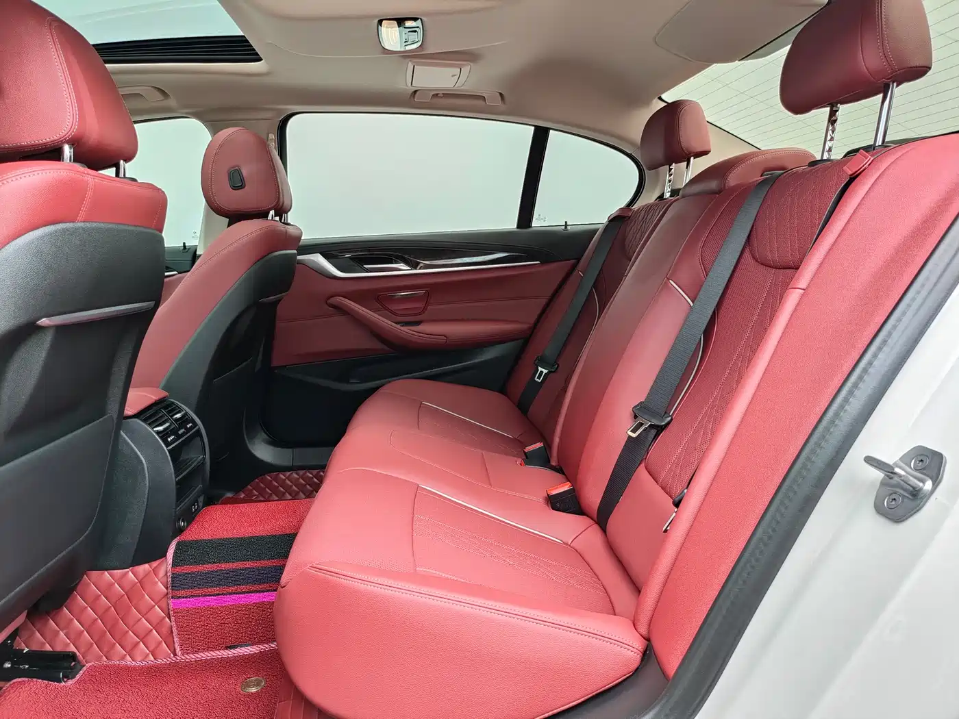 BMW 5 Series 2022 525Li Luxury Package фото 9