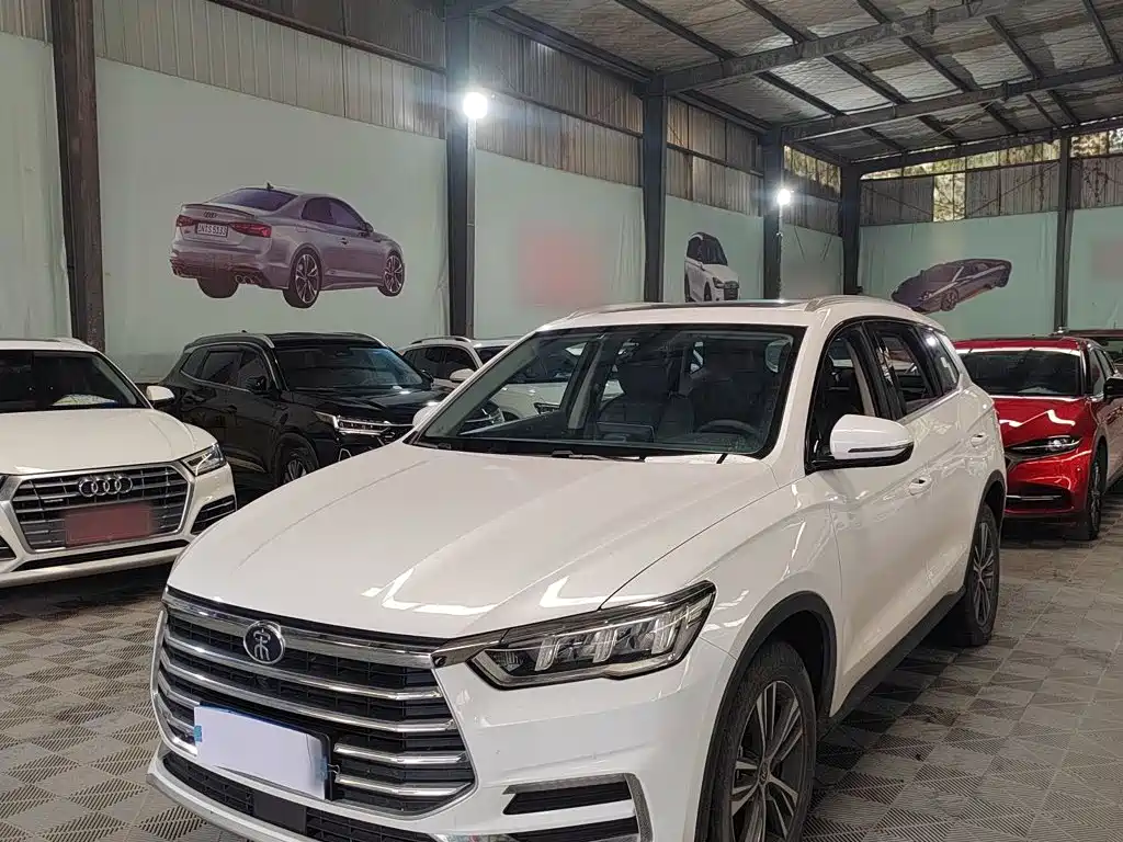 Photo 1 - BYD Song Pro