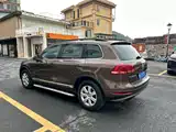 Фото 5 - Volkswagen Touareg