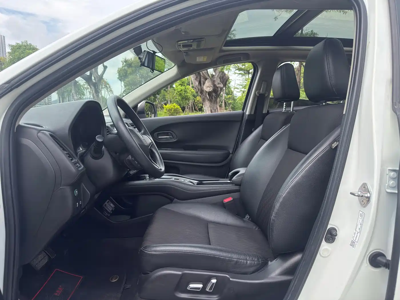 Фото 5 - Honda Vezel