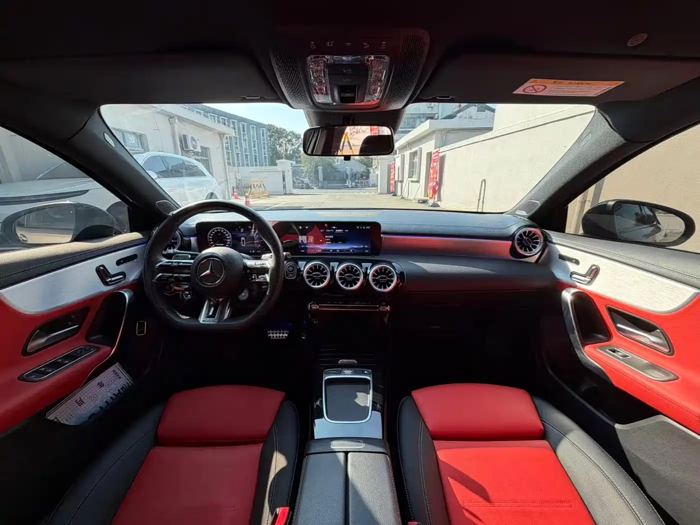 Mercedes-Benz A-Class AMG 2024 AMG A 35 L 4MATIC фото 5