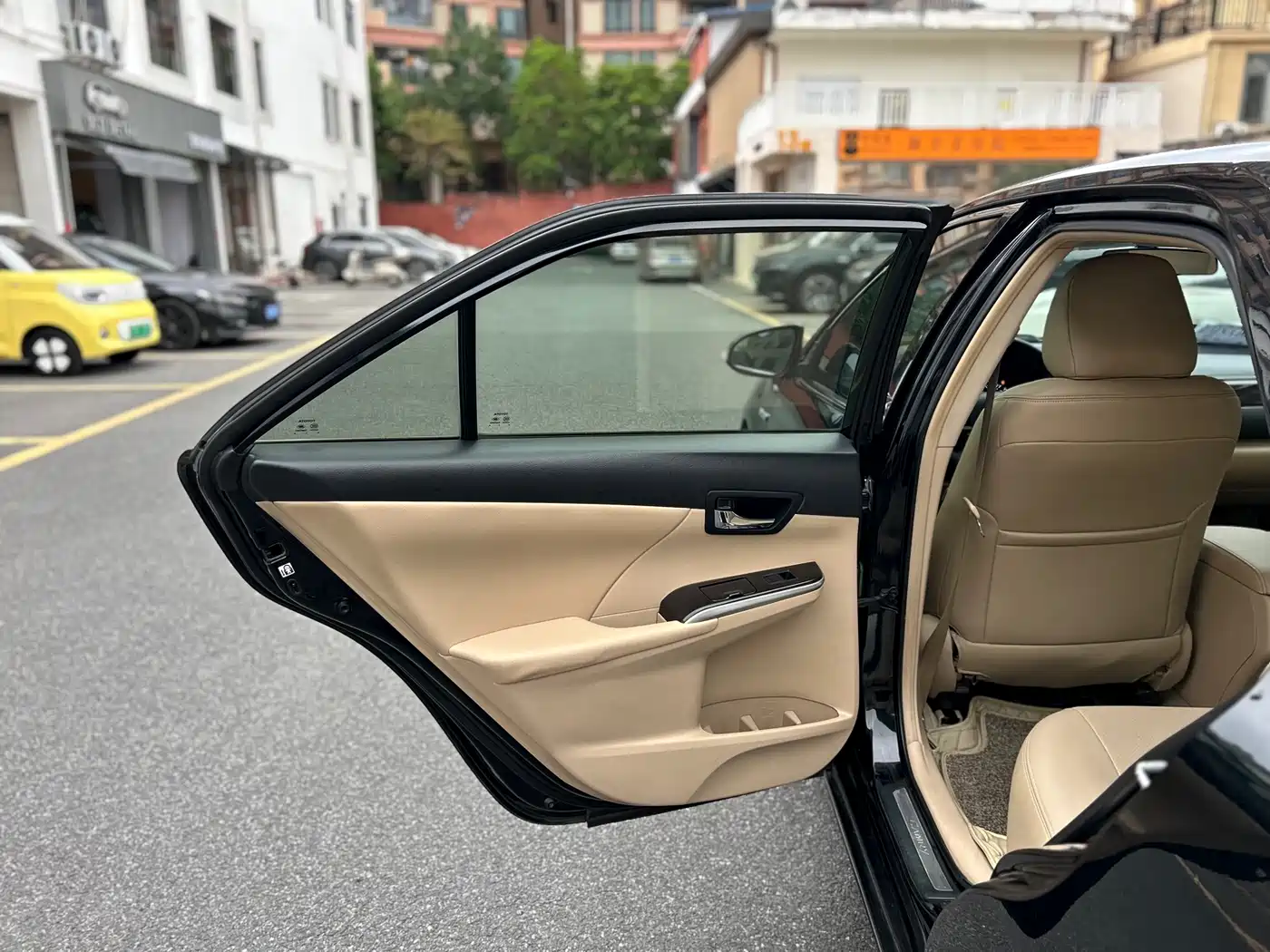 Toyota Camry 2012 ZunRui 2.5HV Premium Edition фото 16