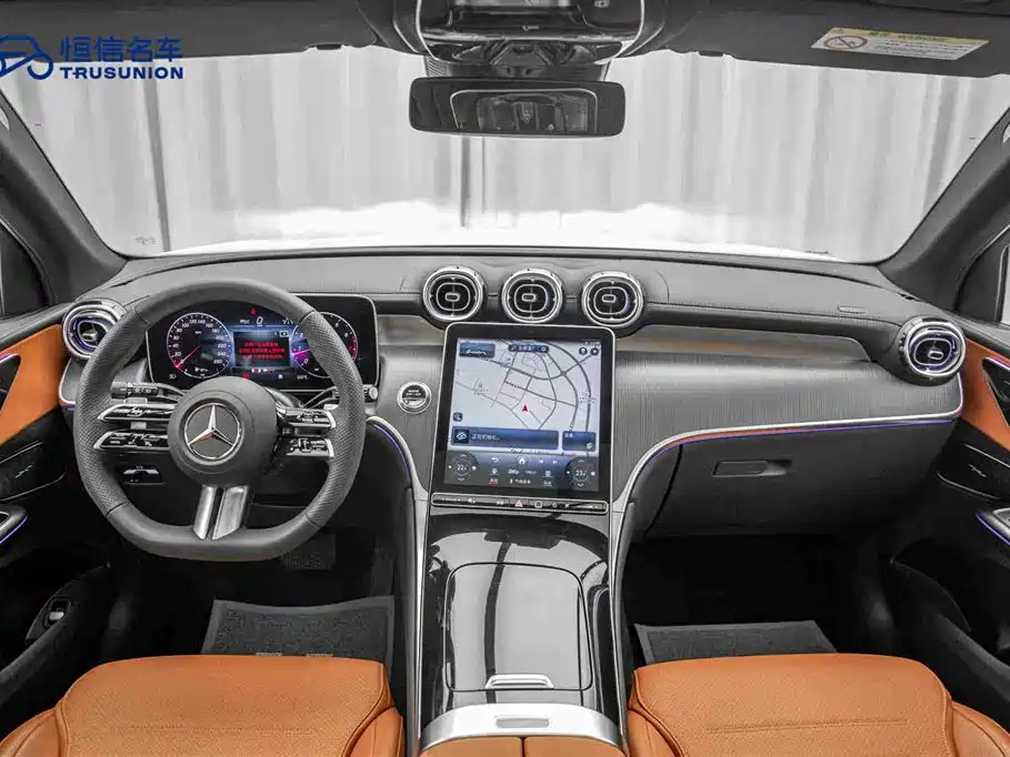 Mercedes-Benz GLC 2024 GLC 260 L 4MATIC Luxury 5-seater фото 13