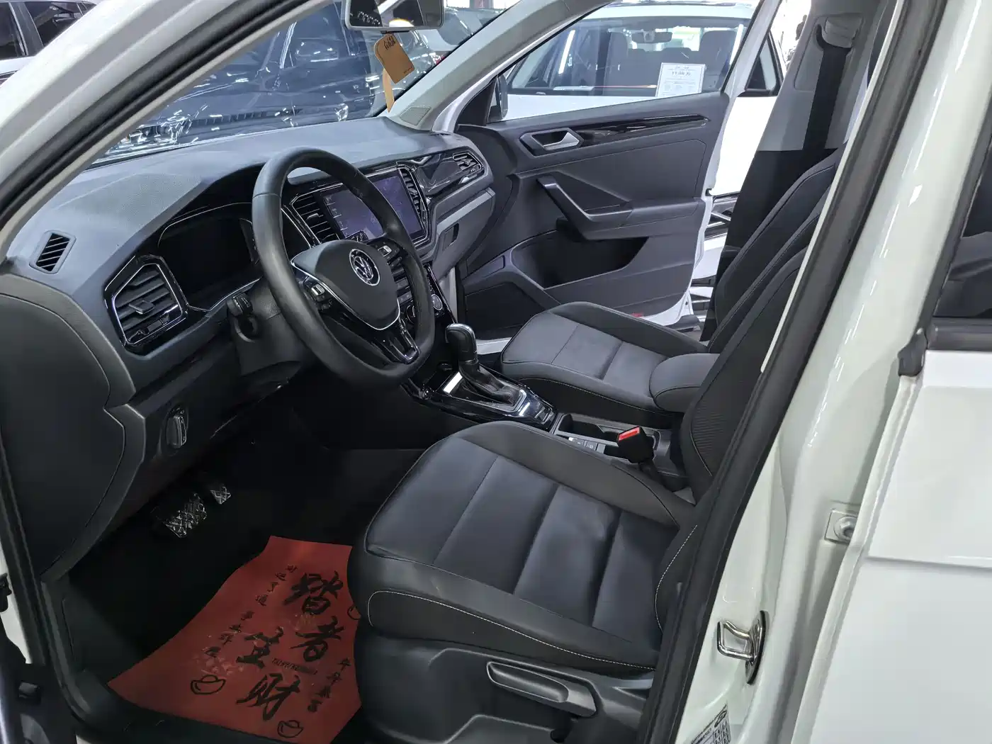 Volkswagen T-ROC 2021 280TSI DSG 2WD Elite Connected фото 7