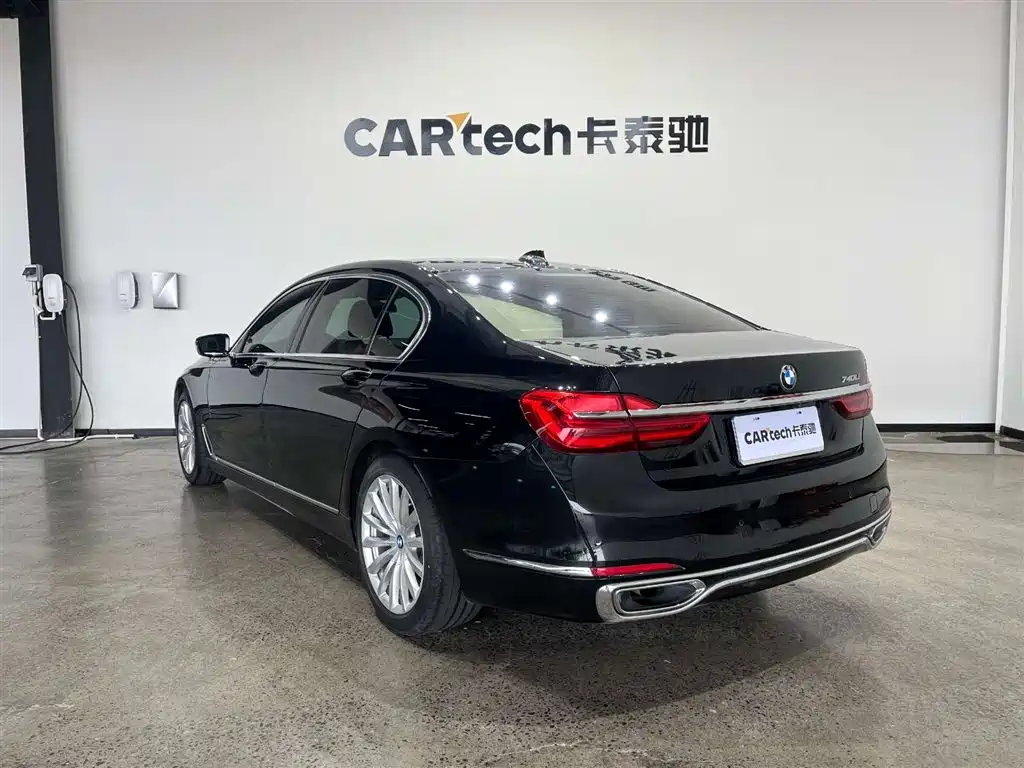 BMW 7 Series 2018 730Li Leading Type Excellence Package фото 6