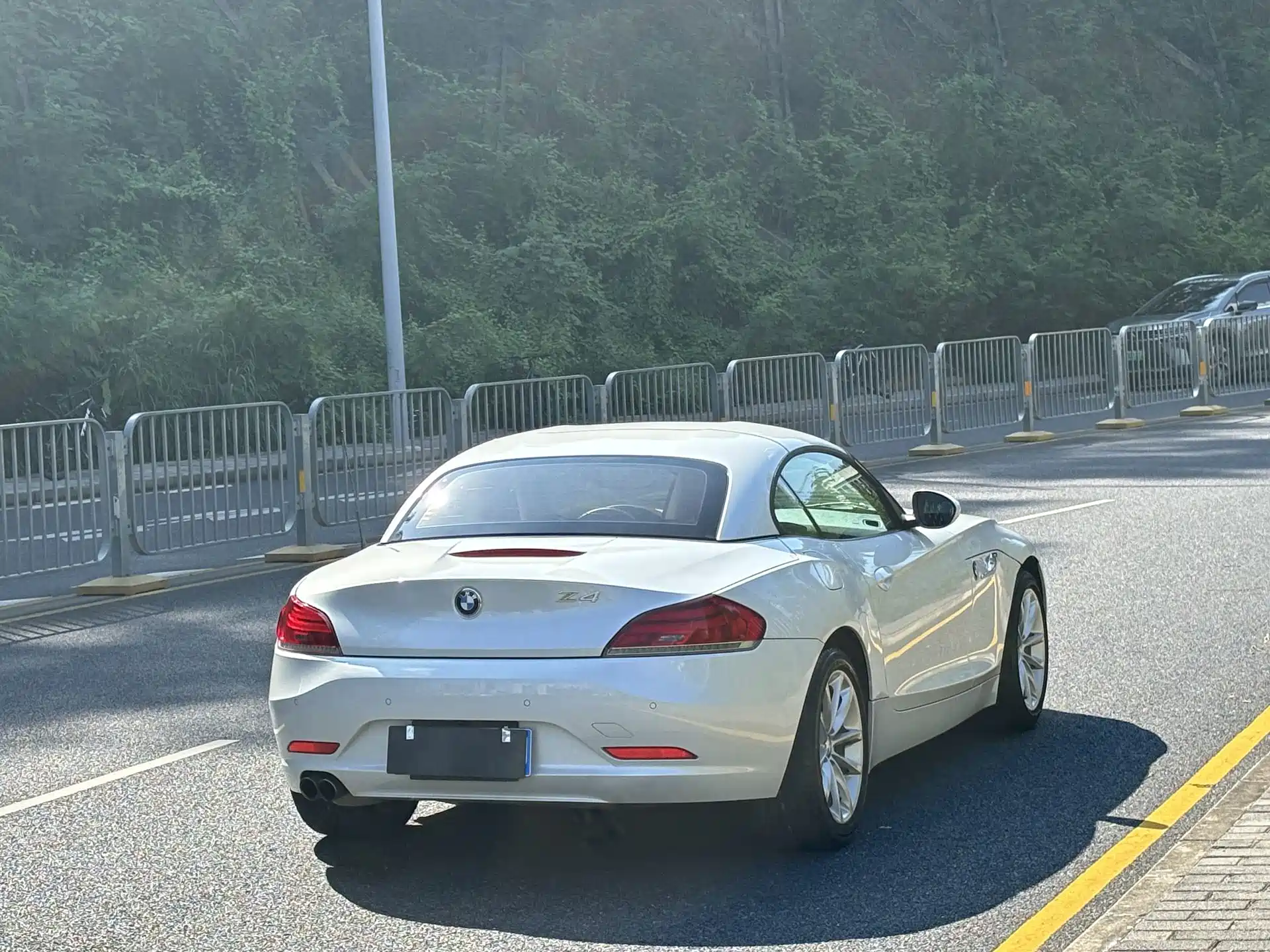 Photo 18 - BMW Z4