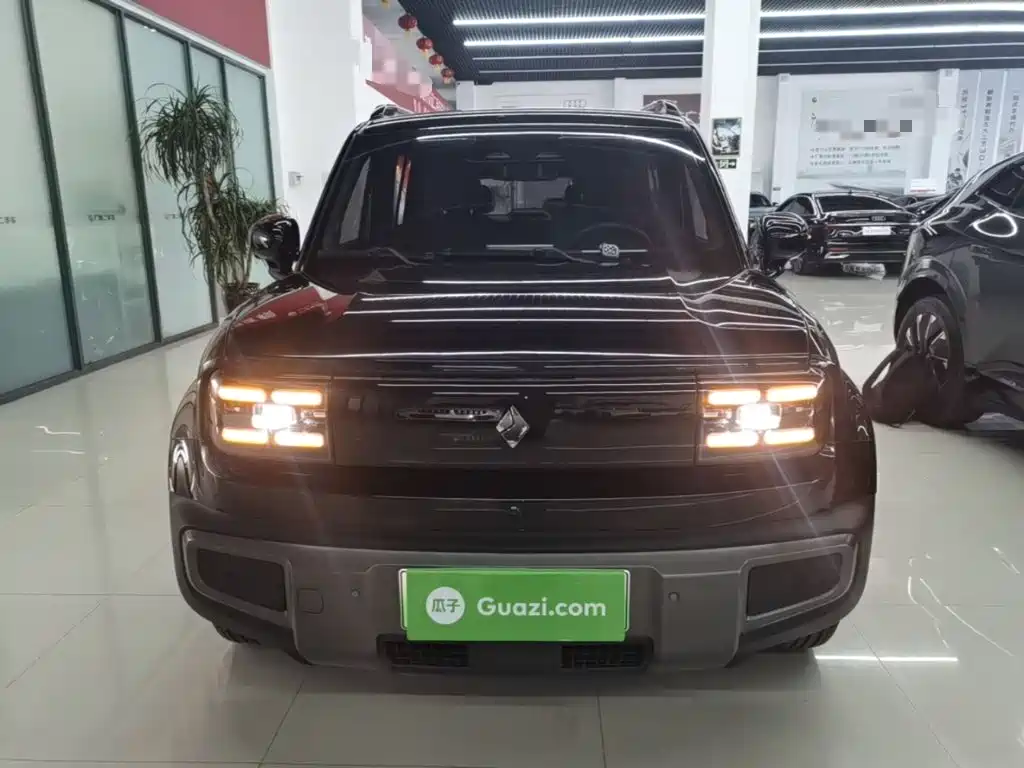 Baojun Yueye Plus 2024 2024 Smart Premium 4-Seater