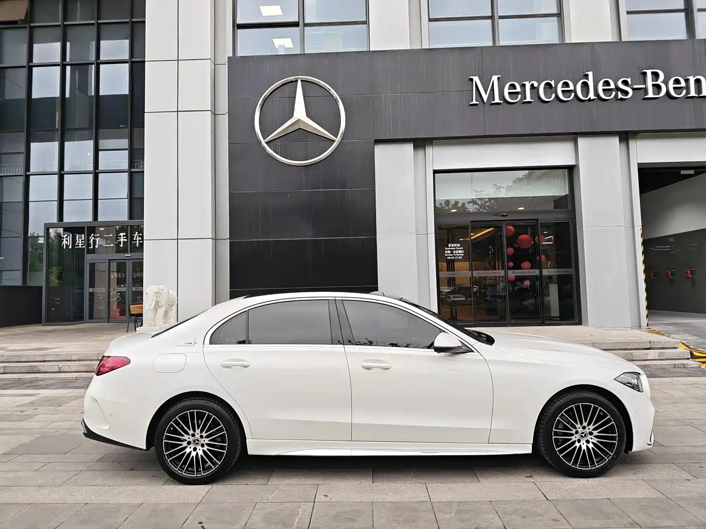 Mercedes-Benz C-Class 2024 C 260 L Sport фото 8