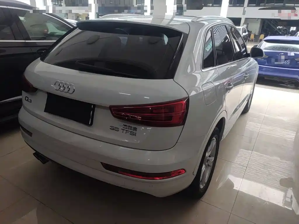 Фото 7 - Audi Q3