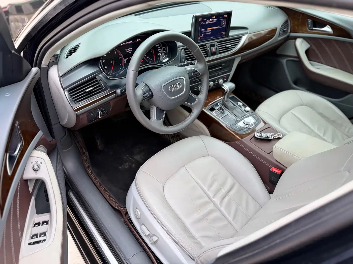 Audi A6L 2014 TFSI Standard фото 4