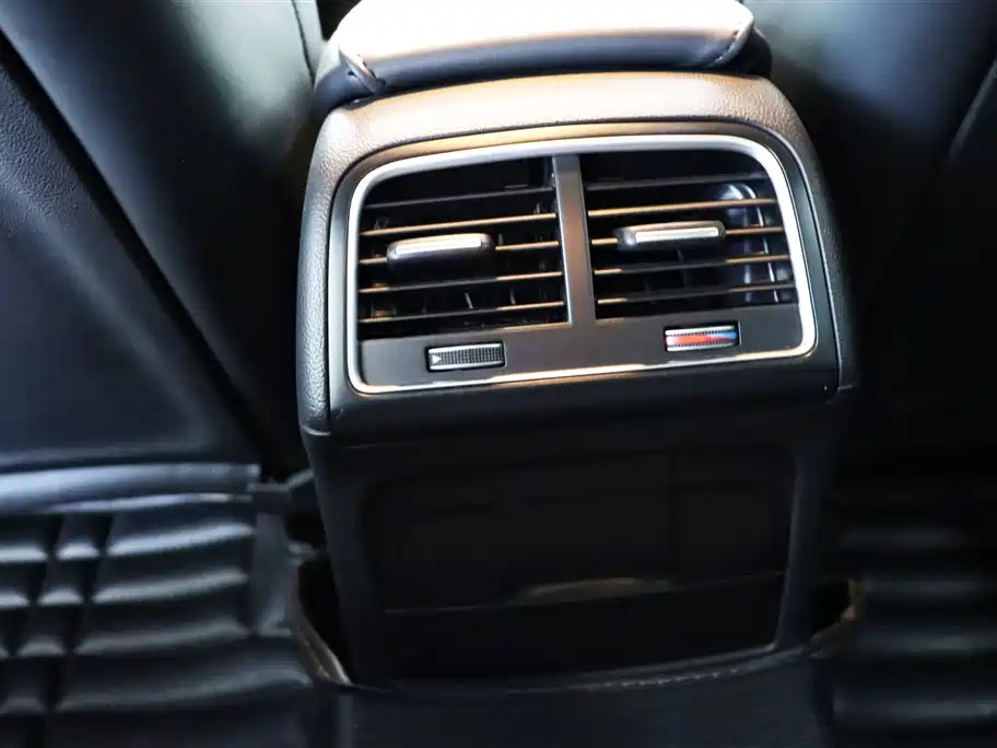 Audi A4L 2015 35 TFSI Auto Standard фото 22
