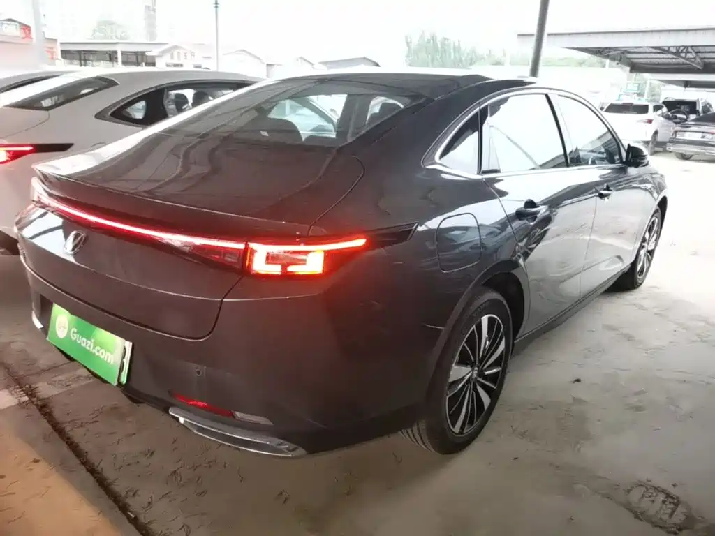Changan Eado PHEV 2026 2025 Smart New Blue Whale 145KM Battleship Edition
