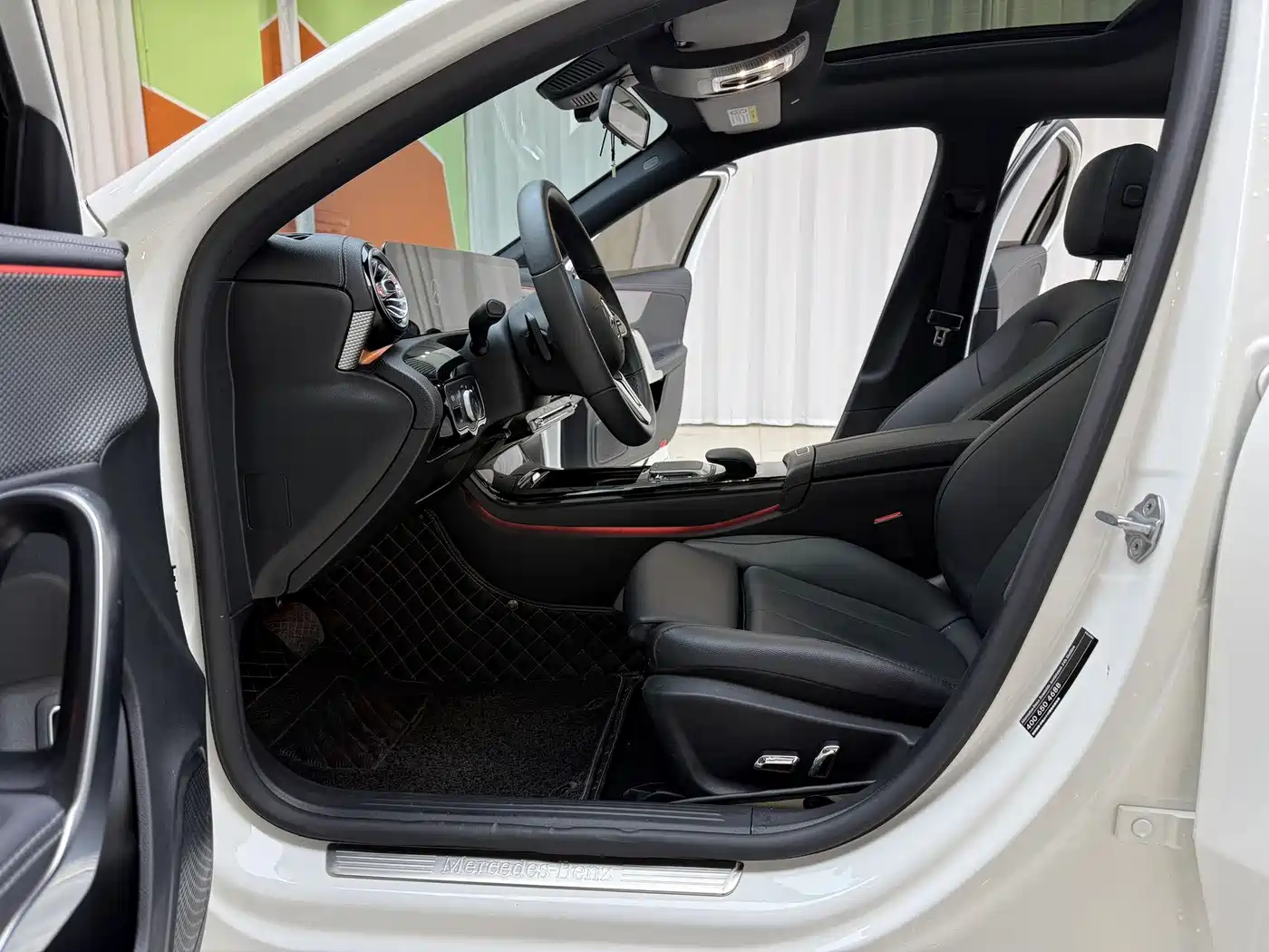 Mercedes-Benz A-Class 2022 A 180 L Sport Sedan фото 4