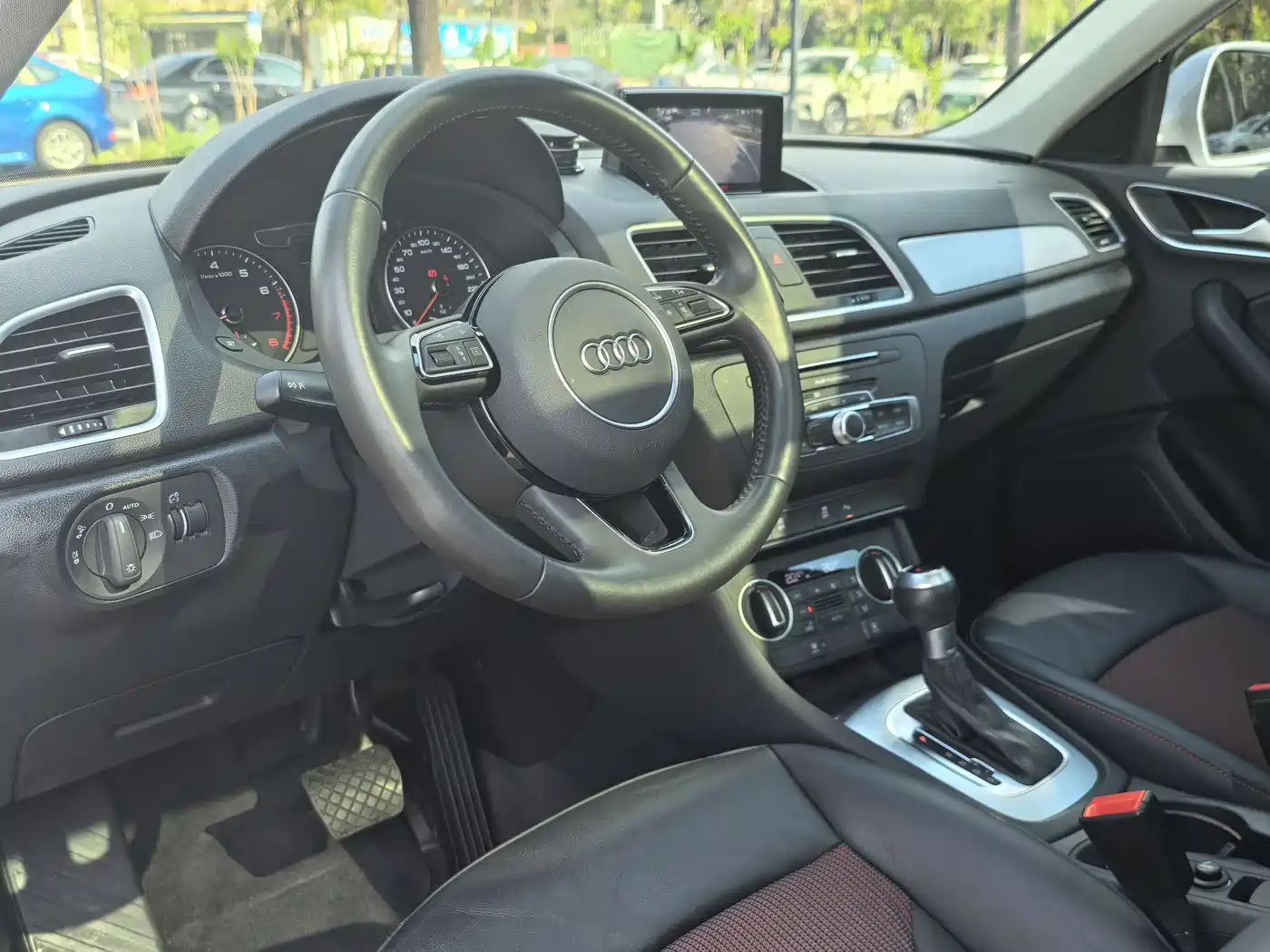 Audi Q3 2018 30th Anniversary Edition 35 TFSI Sport фото 9