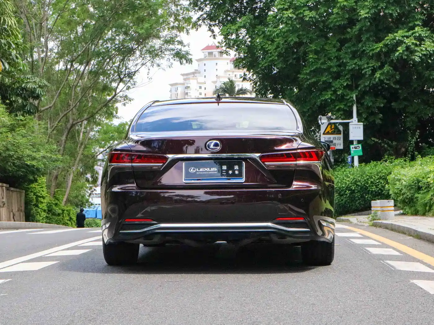 Lexus LS 2020 500h Excellence (China VI) фото 12
