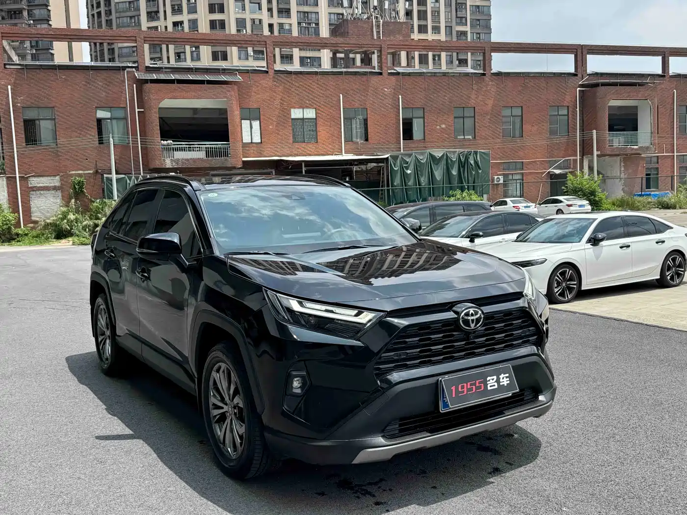 Toyota RAV4 Rongfang 2023 2.0L CVT FWD Style Plus Edition фото 3